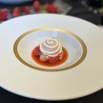 ガストロノミー ジョエル・ロブション - 苺のムース