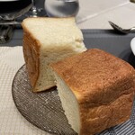 俺のフレンチ グランメゾン 大手町 - 俺のベーカリーのパン