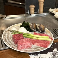 WITH THE STYLE ステーキハウス ミディアムレア - 