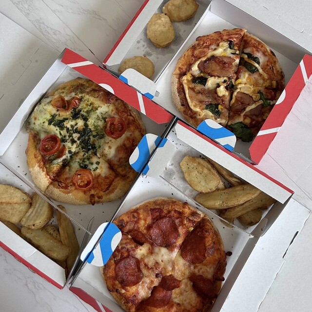 Domino's Pizza Ikoma Ten photo 3