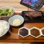 デンバープレミアム - 料理写真:デンバーステーキセット。180g ¥2,519円 ご飯並盛り。