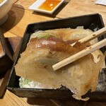 羽根餃子とフライパン中華 馬馬虎虎 - 緑色の餃子も美味しいよ