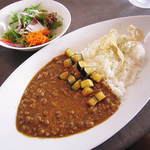 海のダイニング　シロクマ - キーマカレー