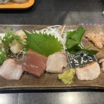 すし居酒屋 樽 - このお店で山葵にハマりました。