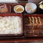 うなぎ割烹 みかわ三水亭 本館／はなれ - 