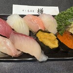 すし居酒屋 樽 - お寿司も雑品！ウニがとろけました。