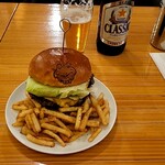 和牛バーガーとパンケーキ ラナマル - 