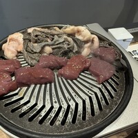 十勝ハーブ牛焼肉 MONMOM - 