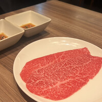 焼肉うしごろ 新宿三丁目店 - 