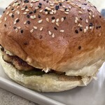 The Bungalow - 料理写真:海老バーガー