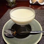 中国飯店 富麗華 - 大好きな杏仁豆腐も食べました