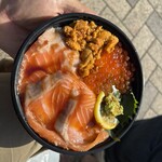 唐戸市場 活きいき馬関街 - 海鮮丼