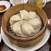 上海食亭 - 蒸し餃子(6個 600円)