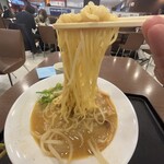 中華万里 - 麺リフト