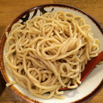 基玄 - 麺。このまま食べても美味しい