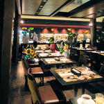 オールデイダイニング　ラジョウ - お洒落な店内