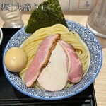 麺屋一燈 - 麺上(レア焼豚1枚、鶏胸1枚、鴨1枚、味玉1個、海苔1枚)