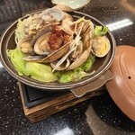 活魚廻転寿し 水天 - あさりとキャベツの酒蒸し　600円