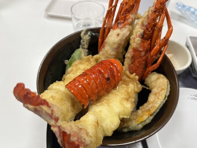 弁天前食堂 （【旧店名】樫野釣公園センターレストラン） - 串本町