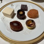 アピシウス - ミニャルディーズとコーヒー