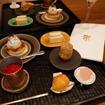 新門前 米村 - チーズをのせたチーズケーキ/いちじくのショートケーキ