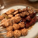 鳥家大八 - 料理写真:焼鳥盛り合わせ