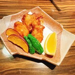 玄品 法善寺 総本店 ふぐ・うなぎ・かに料理 - 玄鰻コースのとらふぐの唐揚げ