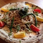 そば遊山 - ジェノベーゼソースの遊山風冷製蕎麦PASTA