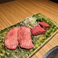焼肉 しんうち 神楽坂 - 