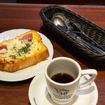 星乃珈琲店 - 料理写真:「680円セット、ハムチーズトースト コーヒー」