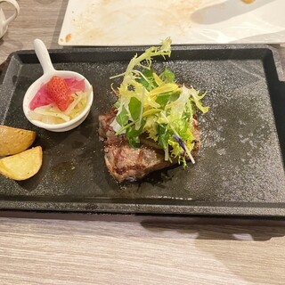 グリル アンド ダイニング ジー_0