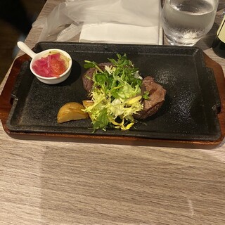 グリル アンド ダイニング ジー_1