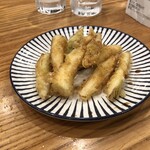 大衆食堂 てんぐ大ホール - 長ネギ天ぷら。とろーりシャキシャキとても甘いよー。