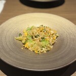 私房菜 吉田 - 塩漬けレモンと海老のサッパリ炒飯