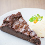 居酒屋はなび - チョコケーキ