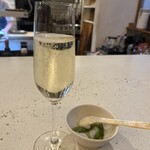 NALA - スパークリングワイン②　甲イカのタラの芽とあおさ和え