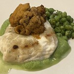 NALA - 蓋井島産ウニと自家製フロマージュブランの薪焼き スナップエンドウソース