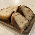 NALA - 薪焼き自家製パン