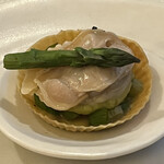 NALA - アスパラと大あさりのタルト