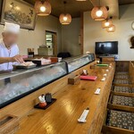 寿司割烹　笑福亭 - 高齢の寿司店主