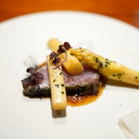 馳走西健一 - 焼津のブリ ヒッコリーで焼いた 菊川のアスパラ