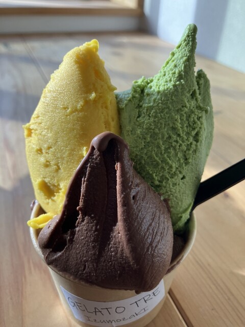 ジェラート トレ イズモザキ （GELATO TRE Izumozaki） - 出雲崎