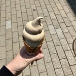 加西サービスエリア（下り線）レストラン - 料理写真:ロイヤルミルクティーのソフト