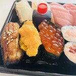 鮨の遊彩 - 左から.アナゴ焼き.雲丹.いくら