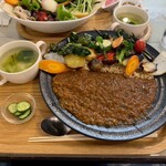 ムサシノ野菜食堂miluna-na - C カレーと野菜の定食
