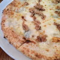 PAPPARE NAPOLI - 本日のピッツァ‼︎
                チーズが濃厚で美味♡
