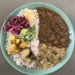 スパイスカレー モクロミ - 