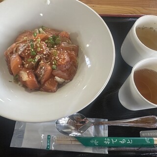 ゆりあげキッチン&ギャラリー メイプル館_1