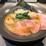 Ramen Break Beats - 柳瀬家 特上豚骨醤油らぁ麺