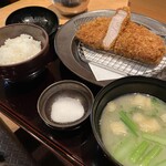 黒豚料理 寿庵 荒田本店 - 